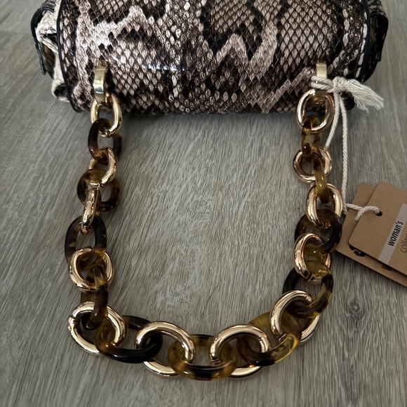 CARPISA Women’s Small Cream and faux Snake skin Purse/Crossbody - Picture 9 of 15